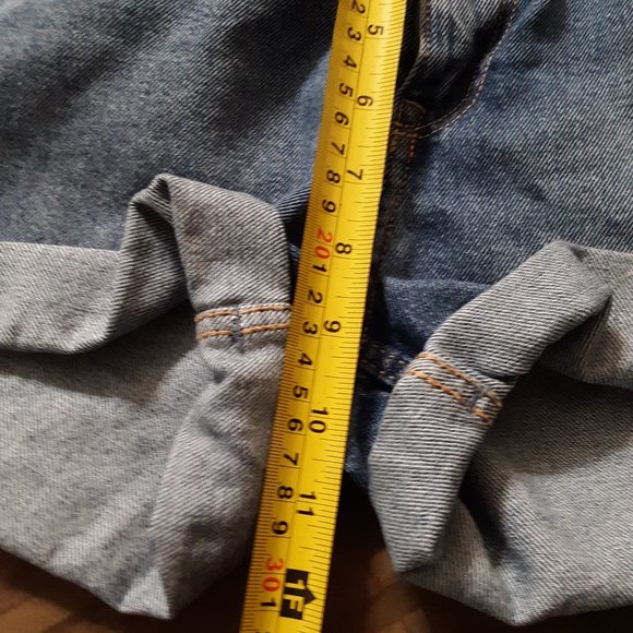 NWOT H & M High Waist Jean Shorts Sz 8 - Picture 11 of 11